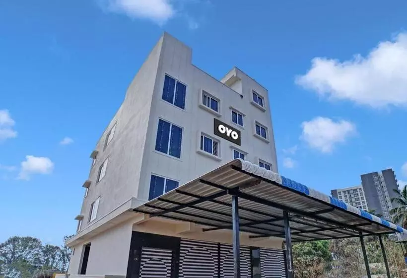 Flagship Hotel Sln Residency