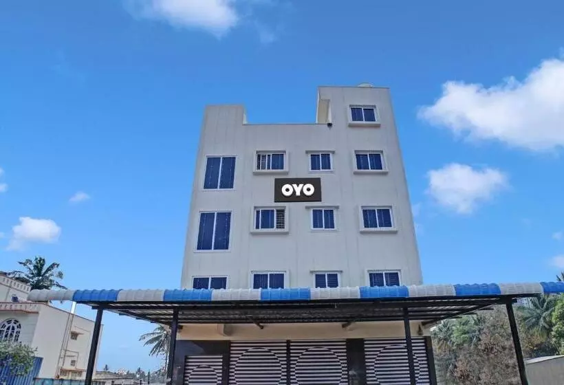 Flagship Hotel Sln Residency