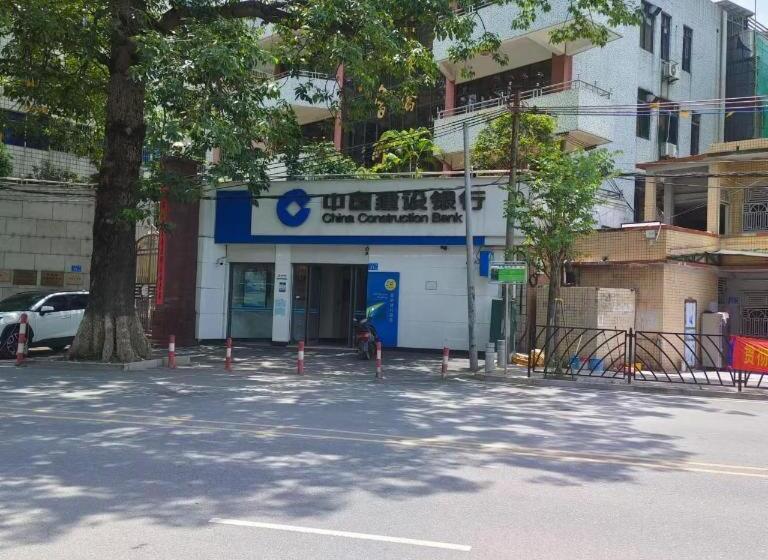 Hanting Hotel Guangzhou Baiyun Airport Renhe Metro Station