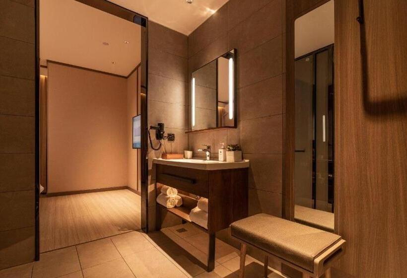 Hanting Hotel Tianjin South Station Shehuishan Square