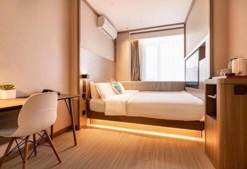 Hanting Hotel Tianjin South Station Shehuishan Square