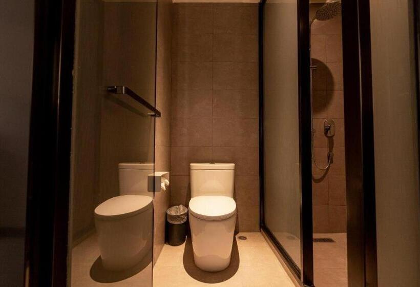 Hanting Hotel Tianjin South Station Shehuishan Square