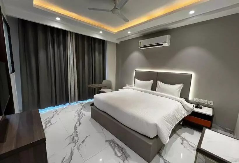 هتل The Hoften Sukh Vasa, Sector 51 & Golf Course Ext Road