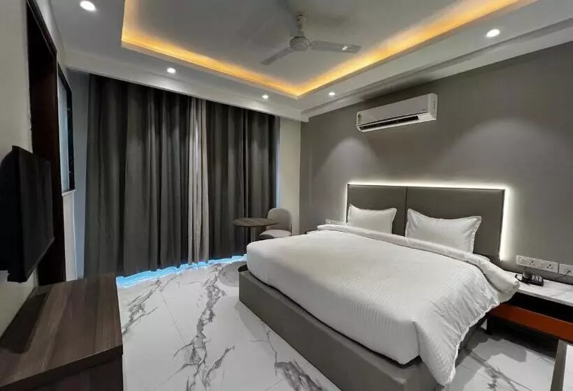 هتل The Hoften Sukh Vasa, Sector 51 & Golf Course Ext Road
