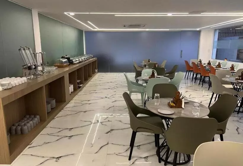 هتل The Hoften Sukh Vasa, Sector 51 & Golf Course Ext Road