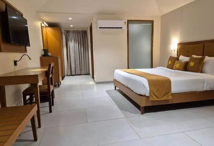 Hotelli The Gold Beach Annexe