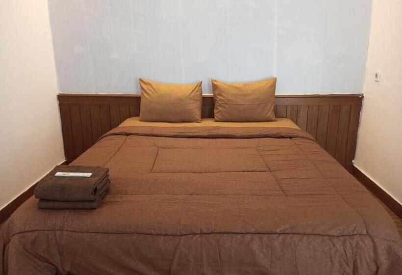 Kadina Homestay Aeropolis Bandara