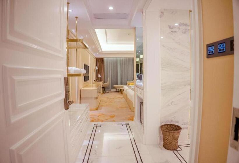 Khemarak Hotel 凯娜酒店