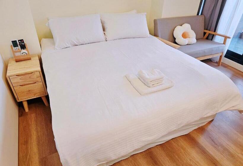 پانسیون Flower