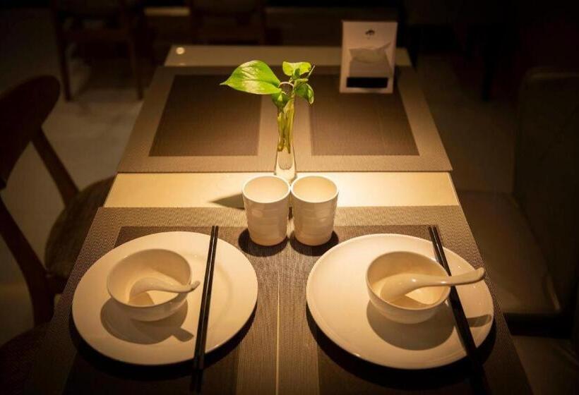 Starway Hotel Zhengzhou Weilai Road