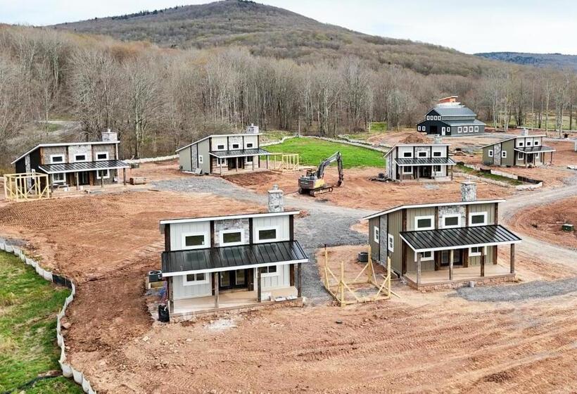 Valley View Cabin Resort