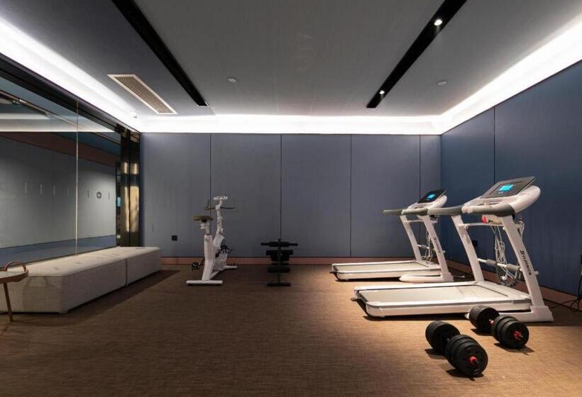 Hanting Hotel Changsha South Station