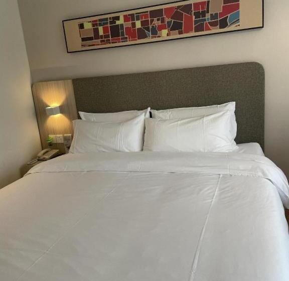 Hanting Hotel Loudi City Hall