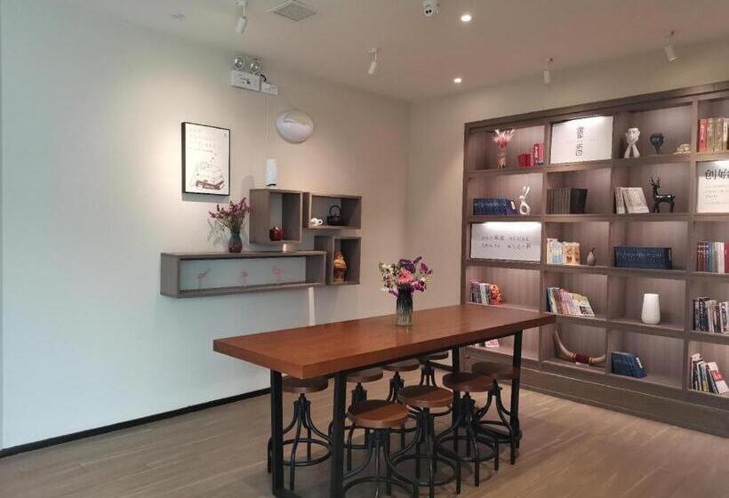 Hanting Hotel Shijiazhuang Tianshan Street