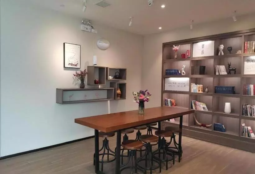 Hanting Hotel Shijiazhuang Tianshan Street