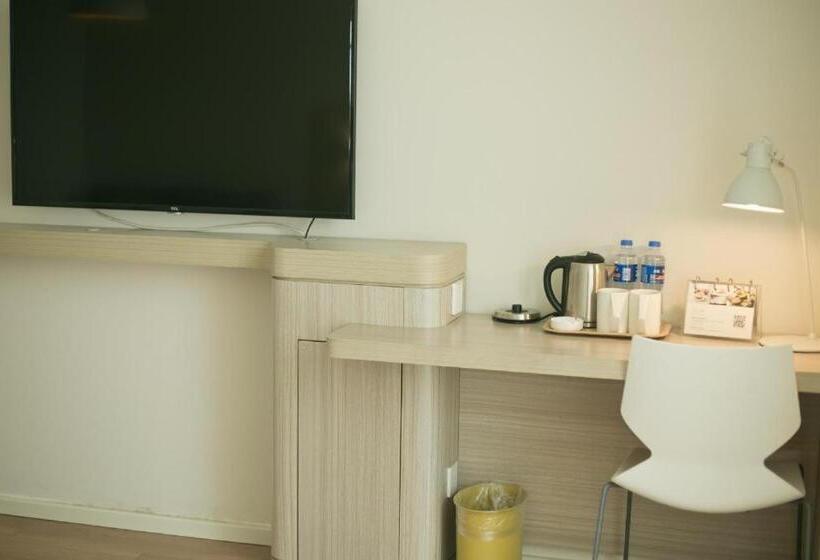 Hanting Hotel Xingtai Wei County Shijie Street