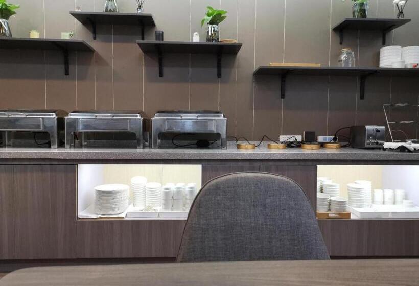 Hanting Hotel Yancheng Dafeng North Bus Station