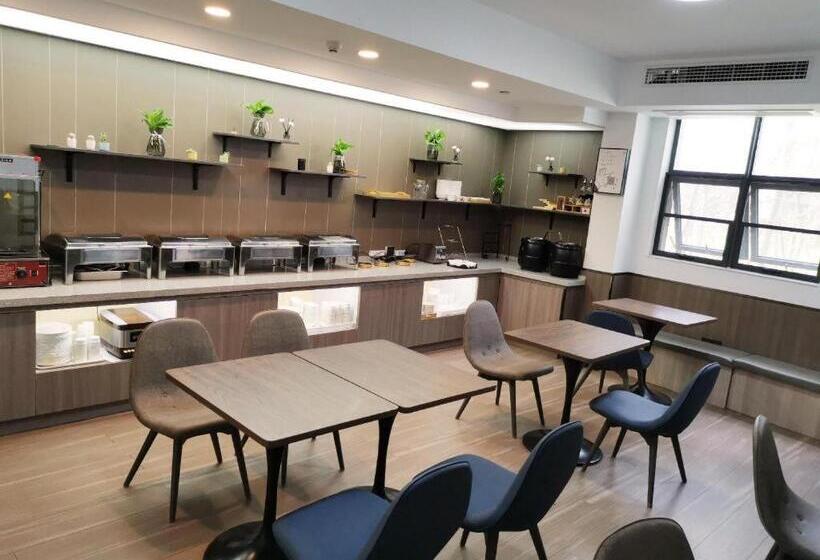 Hanting Hotel Yancheng Dafeng North Bus Station