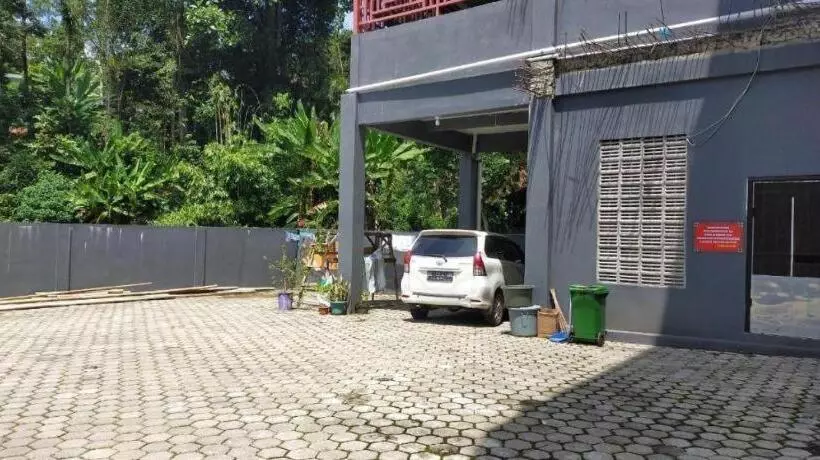 ホテル Gosyen Efata Toraja