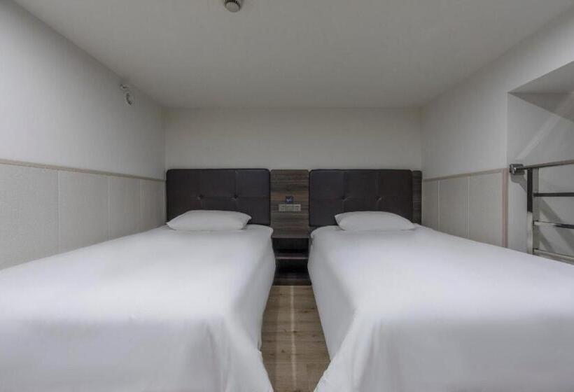 Hotel Hi Inn Shanghai Pujian Road