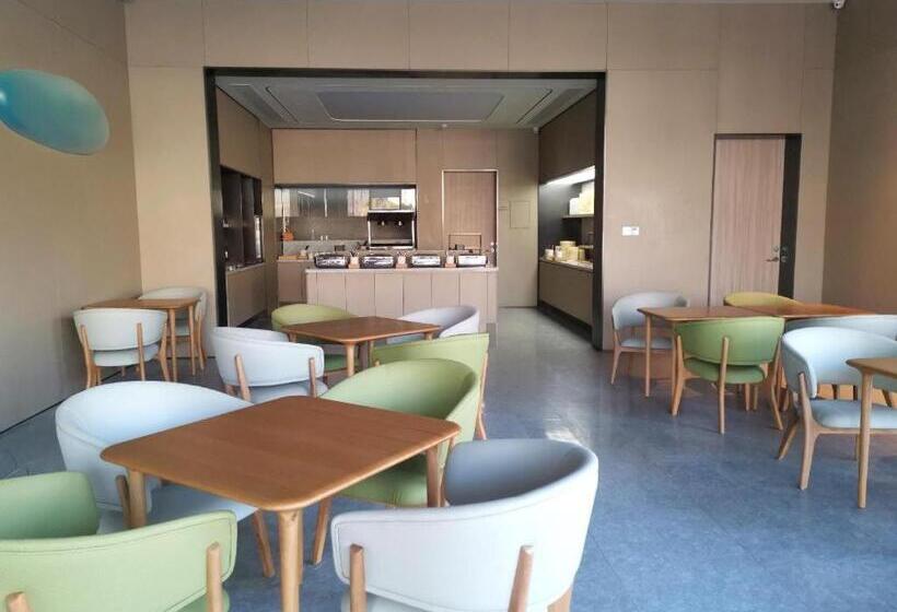 Ji Hotel Pei County Zhongjin Square