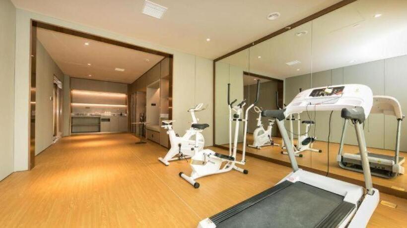 Ji Hotel Qidong Wenfeng Big World