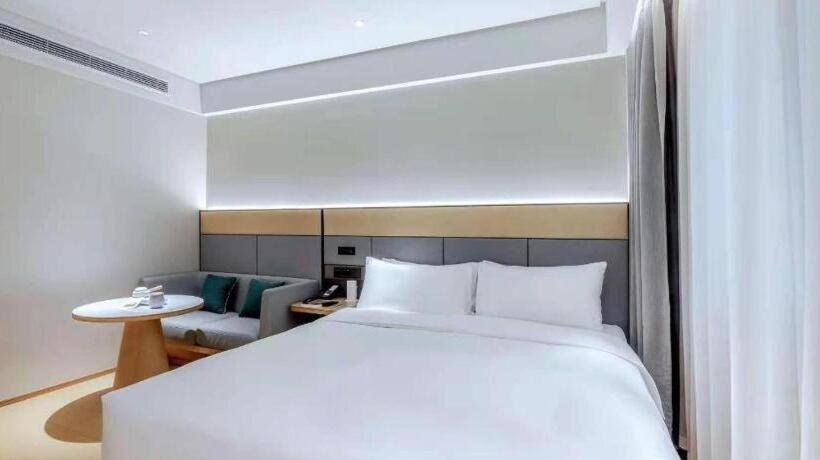 Ji Hotel Shiyan Shanghai Road