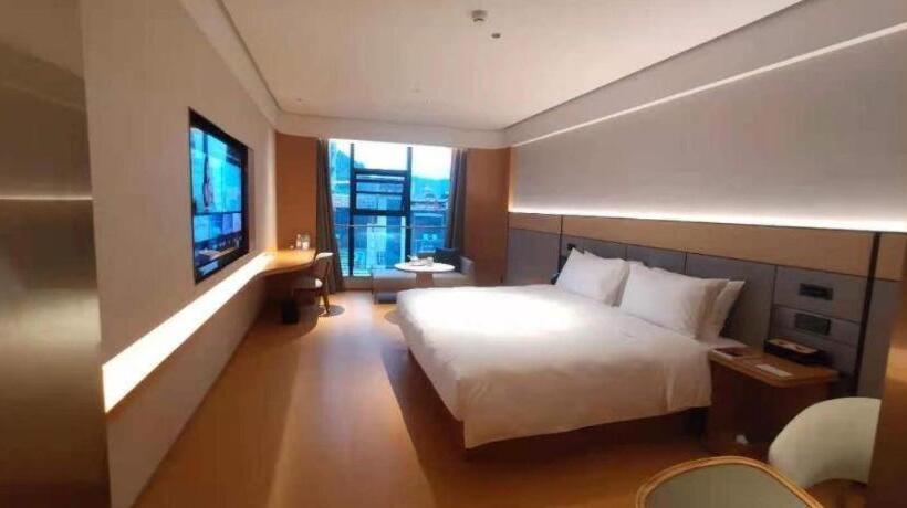 Ji Hotel Shiyan Shanghai Road