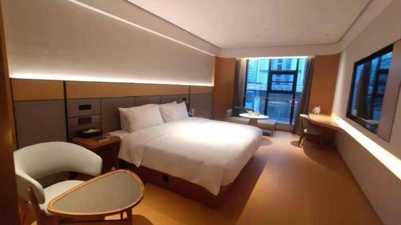 Ji Hotel Shiyan Shanghai Road