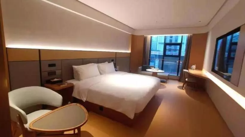 Ji Hotel Shiyan Shanghai Road