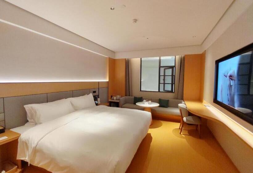Ji Hotel Shiyan Shanghai Road