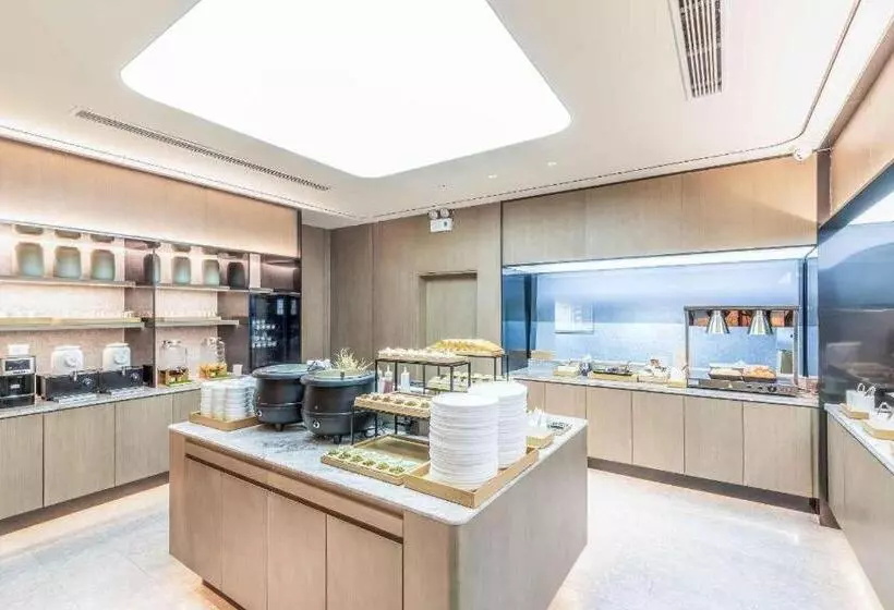 Ji Hotel Shiyan Shanghai Road