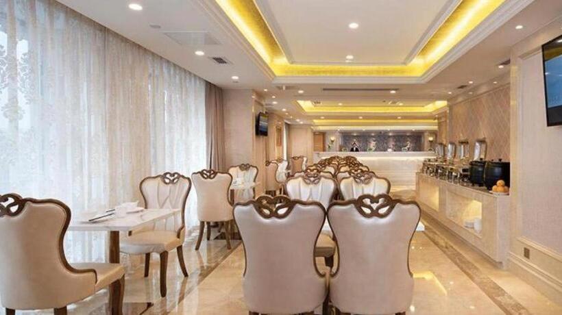 Vienna Hotel Guangdong Jiangmen Wanda Plaza Huiyuecheng