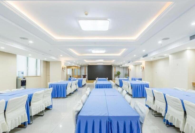 Vienna Hotel Weifang Taihuacheng