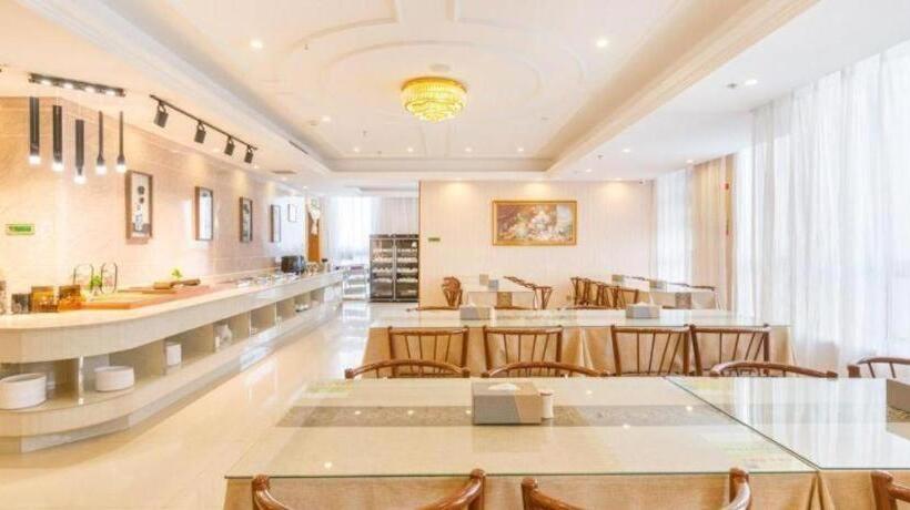 Vienna Hotel Weifang Taihuacheng