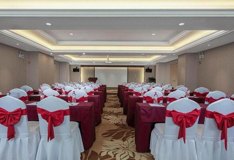 Vienna Hotel Zhengzhou Fengchan Road Fortune Plaza