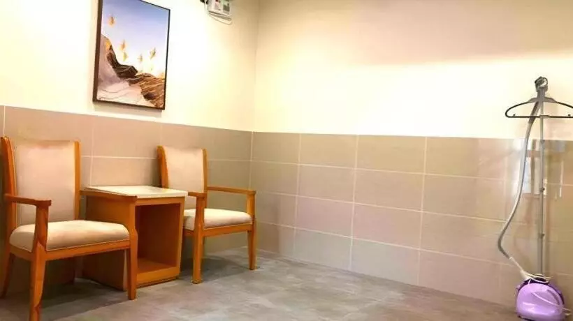 Borrman Hotel Zhanjiang Shimao Building High Speed Railway Station