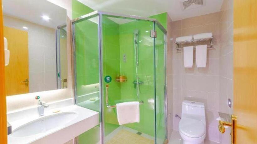 Borrman Hotel Zhanjiang Shimao Building High Speed Railway Station