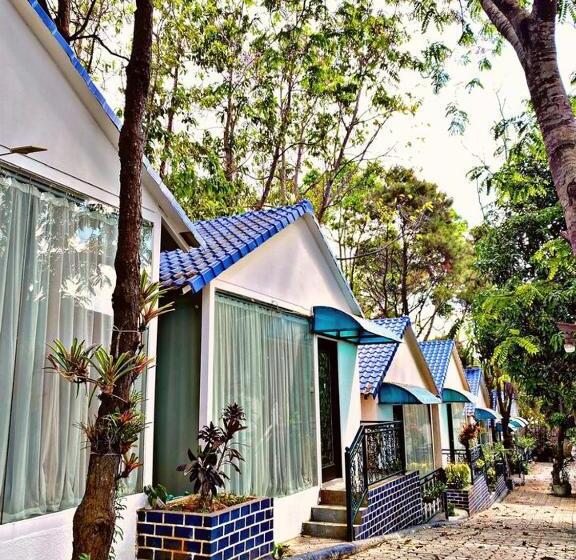 Brilliant Sky Hotel And Leisure Park