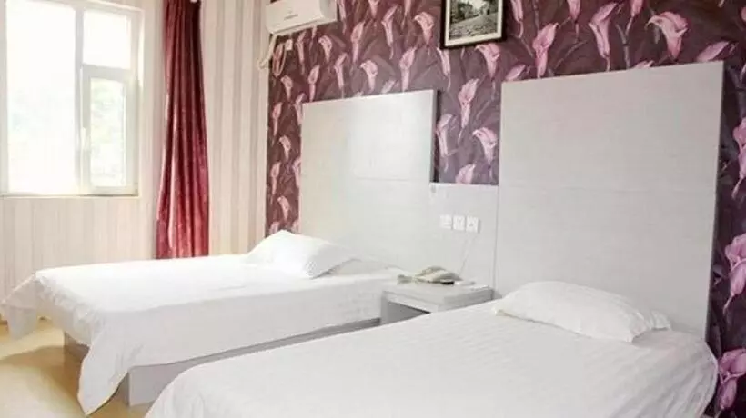 City 118 Hotel Qingdao Licang Pedestrian Street