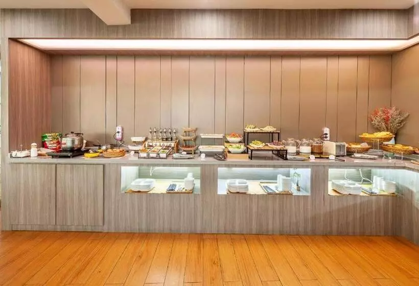 Hanting Hotel Dezhou Leling Yiwu Shopping Mall