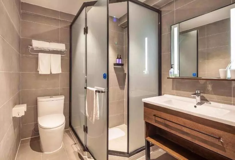 Hanting Hotel Dezhou Leling Yiwu Shopping Mall