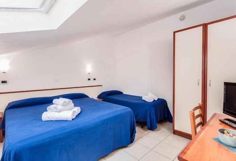 Hotel Blue Smart King