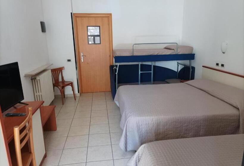 Hotel Blue Smart King