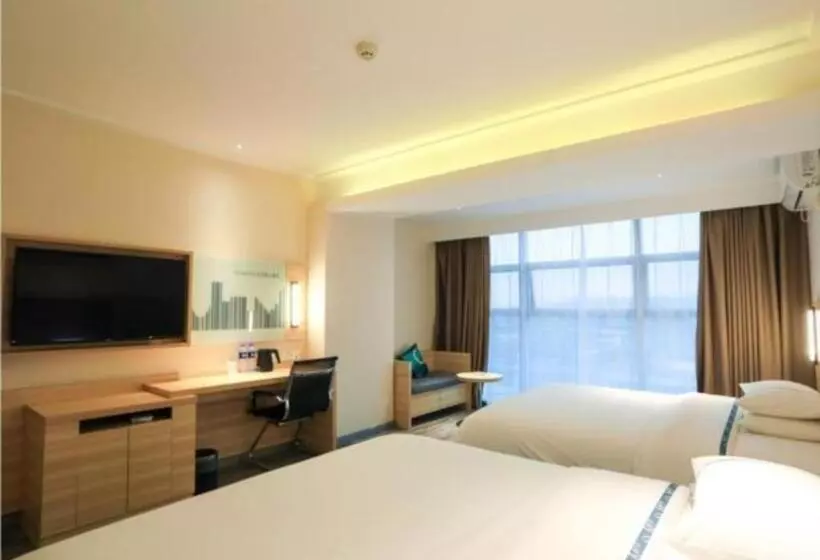 Hotelli City Comfort Inn Chengdu Giant Panda Base