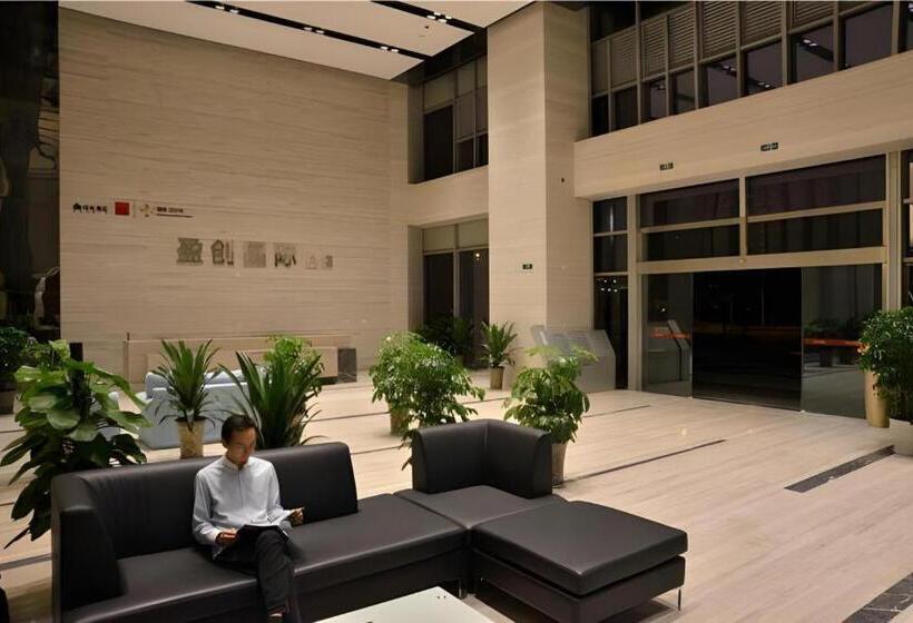 Отель City Comfort Inn Chengdu Shuxin Avenue Metro Station Industrial College