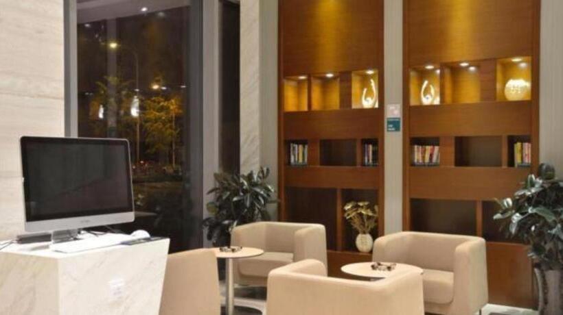 Отель City Comfort Inn Chengdu Shuxin Avenue Metro Station Industrial College