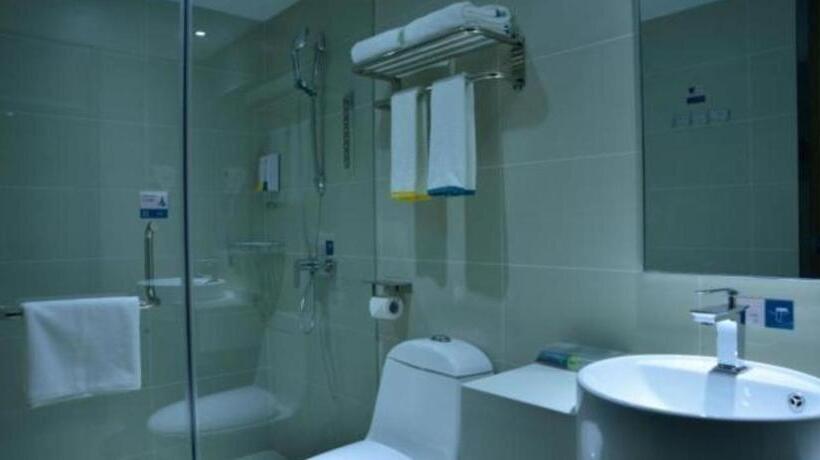 Отель City Comfort Inn Chengdu Shuxin Avenue Metro Station Industrial College