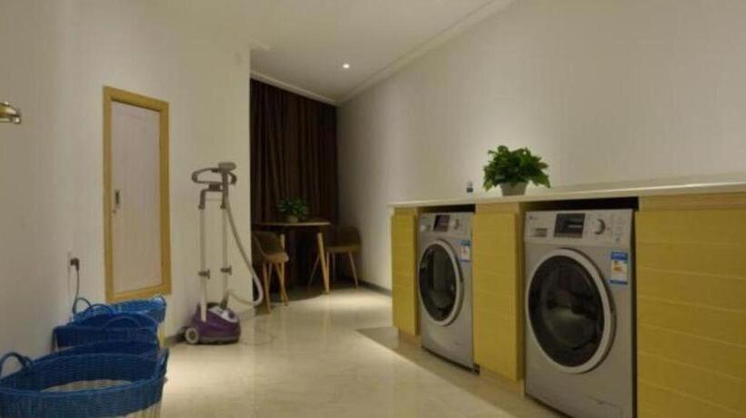 Отель City Comfort Inn Chengdu Shuxin Avenue Metro Station Industrial College