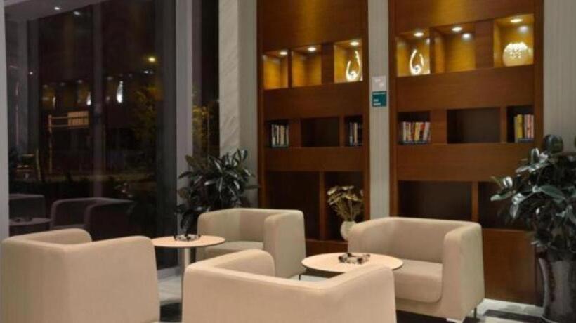 Отель City Comfort Inn Chengdu Shuxin Avenue Metro Station Industrial College